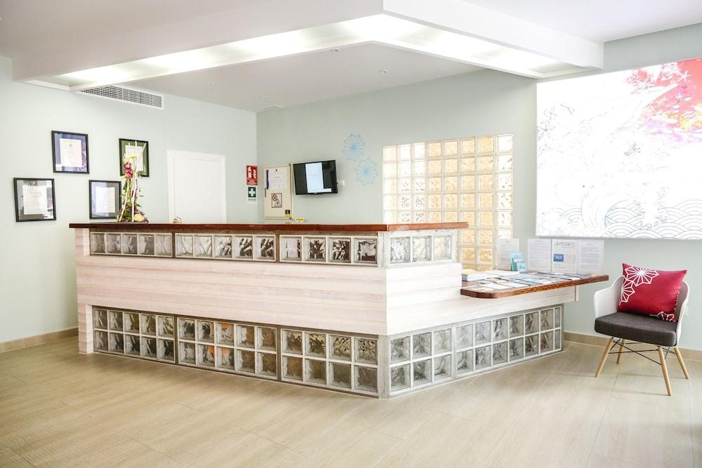 Hostal Rosales Es Pujols Exterior foto